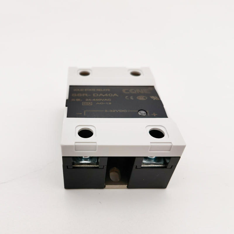 單相固態繼電器SSR-AD10A 25A 40A 60A 80A 100A 120A 單相固態繼電器SSR-AD10A 25A 40A 60A 80A 100A 120A