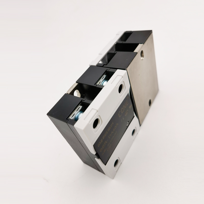 單相固態繼電器SSR-AD10A 25A 40A 60A 80A 100A 120A(圖5) 單相固態繼電器SSR-AD10A 25A 40A 60A 80A 100A 120A(圖5)