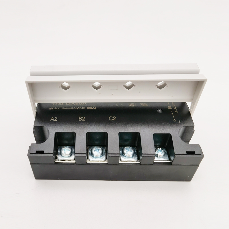 三相固態繼電器SSR-TR3-AD25A 40A 60A 80A 100A 120A 200A(圖5) 三相固態繼電器SSR-TR3-AD25A 40A 60A 80A 100A 120A 200A(圖5)